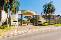 Casa em condomínio fechado com 7 quartos no Abranches – Curitiba